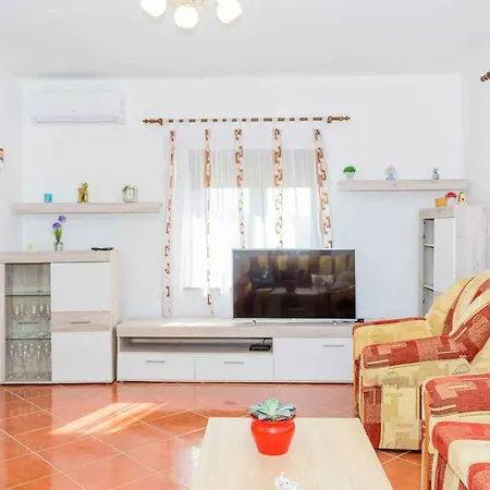 In - Istrien 51838 Apartment
