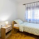 In - Istrien 51838 Apartment Loborika